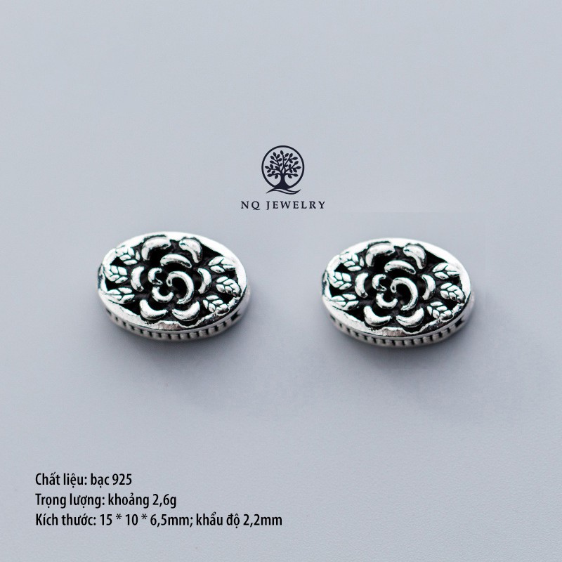 Charm bạc hình trá xoan xỏ ngang bạc thái