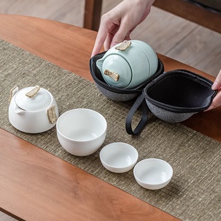 Bộ ấm trà bằng gốm sứ phong cách nhật bản