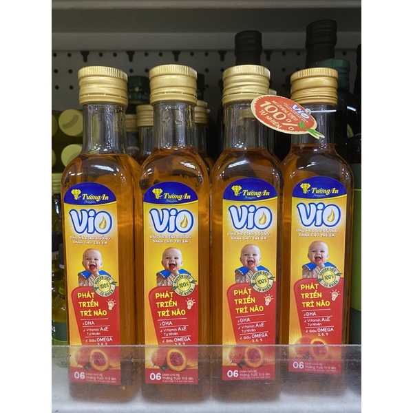 Dầu gấc dinh dưỡng cho trẻ em VIO TườngnAn - 250ml