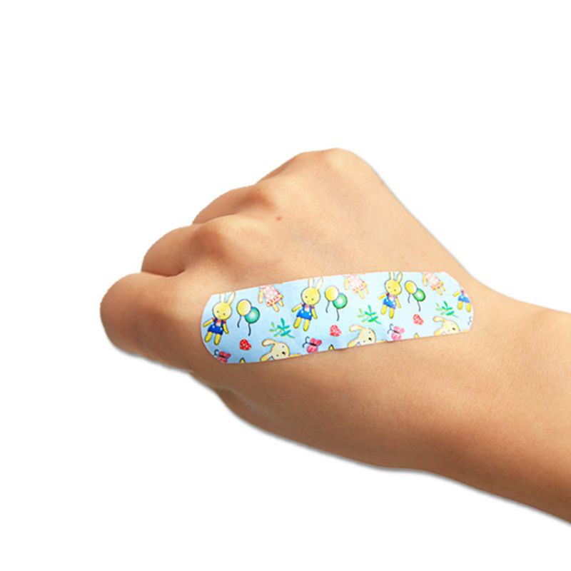 [Hàng mới về] Hộp 120 miếng băng cá nhân mini thoáng khí chống nước họa tiết hoạt hình dễ thương cho bé