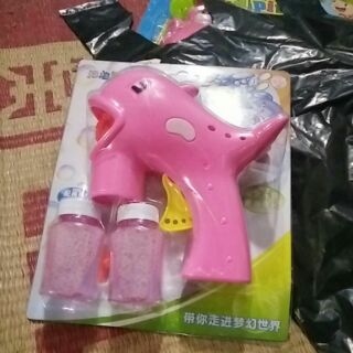 Súng bắn bong bóng xà phòng vui nhộn cho bé.