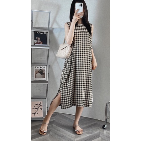Váy ba lỗ kẻ sọc caro suông dài cổ hở rộng sau lưng style vintage Hàn Quốc điệu đà