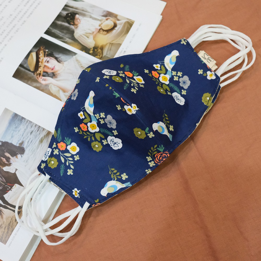 Khẩu trang vải 3 lớp họa tiết Hoa Lá Chim Vintage, có nút tăng giảm dây dễ điều chỉnh - KTCNX | BigBuy360 - bigbuy360.vn