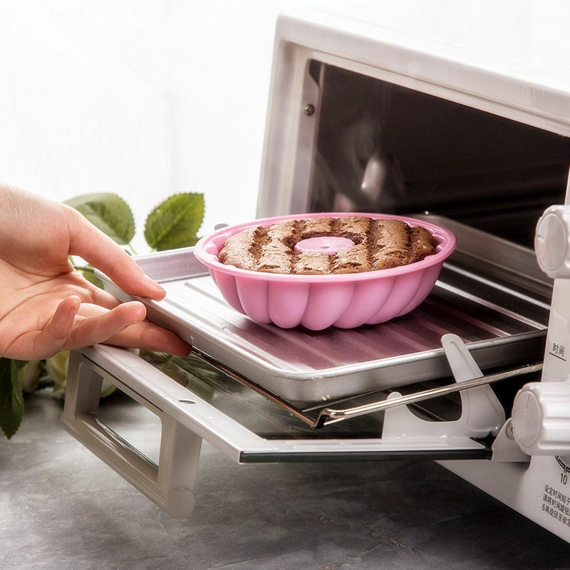 Khuôn Làm Bánh Hình Xoắn Ốc 5 "
