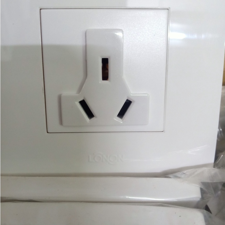 Ổ CẮM Điện âm tường Tiếp Địa 3 CHẤU Chân Cắm dẹt kiểu úc, new zealand, argentina eu