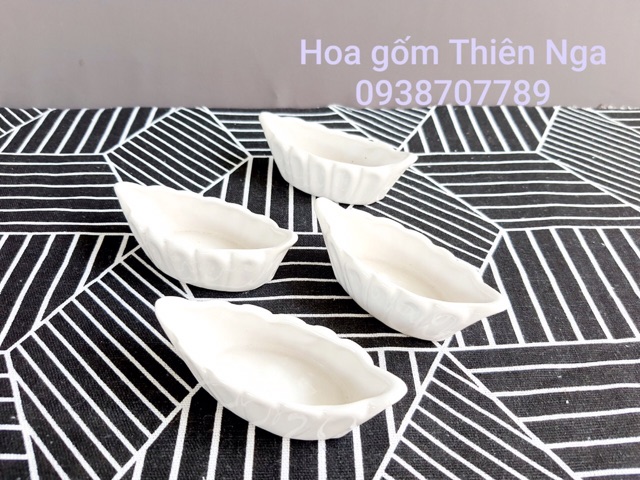 Chậu gốm sứ mini dáng thuyền