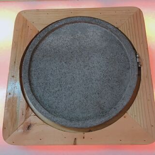 Combo đá nướng núi lửa tròn không khói đế lót gỗ thông