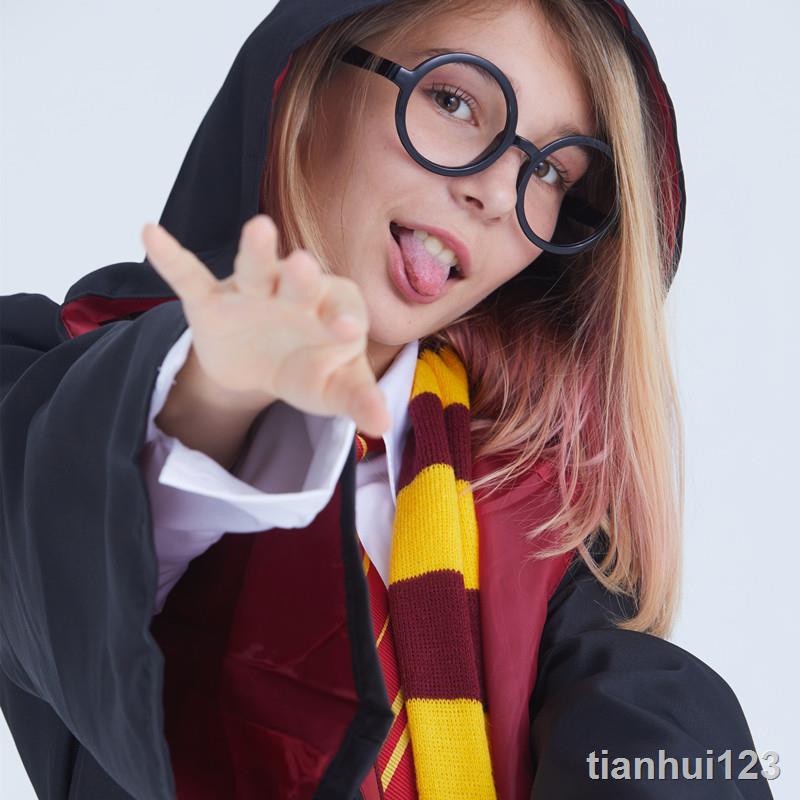 Bộ Đồ Hóa Trang Thành Nhân Vật Gryffindor Trong Phim Harry Potter