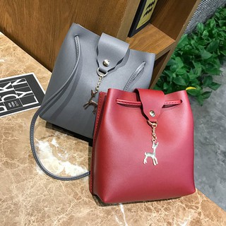 Túi đeo chéo nữ thời trang