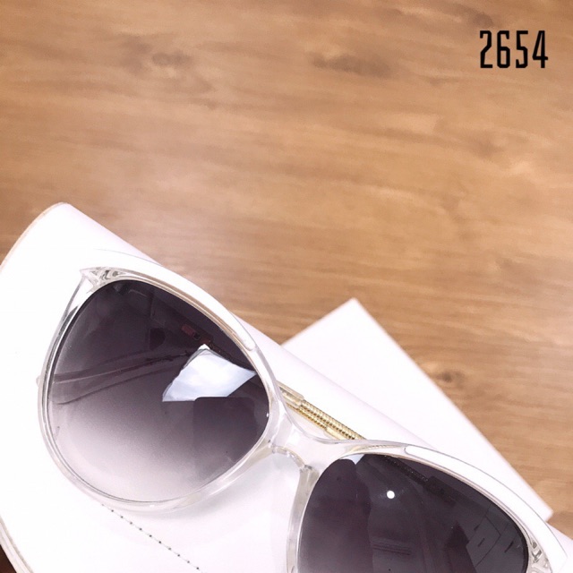 KÍNH MÁT THỜI TRANG THANH LỊCH 2564 | BigBuy360 - bigbuy360.vn