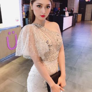 Đầm body kết đá pha lê thủ công_ hàng thiết kế