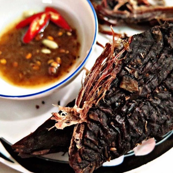 Thịt Lợn Gác Bếp tặng chẩm chéo (500g) | BigBuy360 - bigbuy360.vn