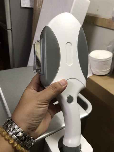 Máy triệt lông A20