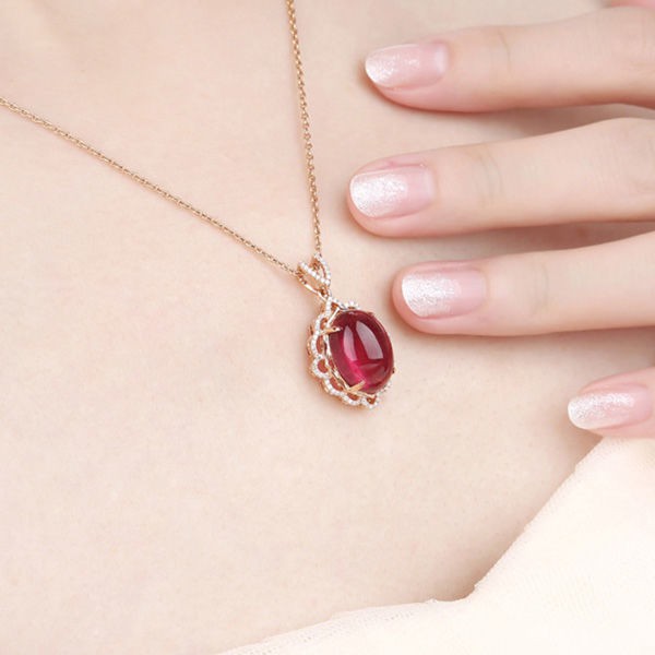 Dove Blood Ruby Mặt dây chuyền vòng cổ Nữ vàng hồng Đáy bạc Garnet Kim cương Tourmaline Nhẫn sang trọngQQ