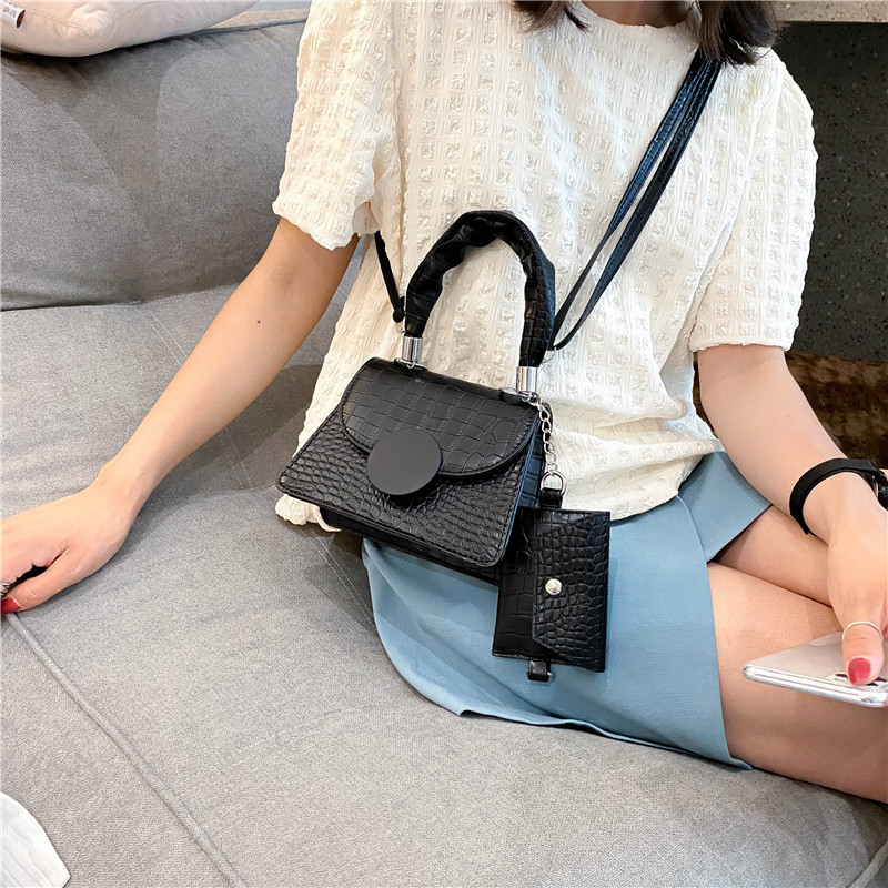 Túi Xách Đeo Chéo Thời Trang Dành Cho Nữ