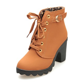 Giày Boot Cao Gót Đế Vuông Nữ
