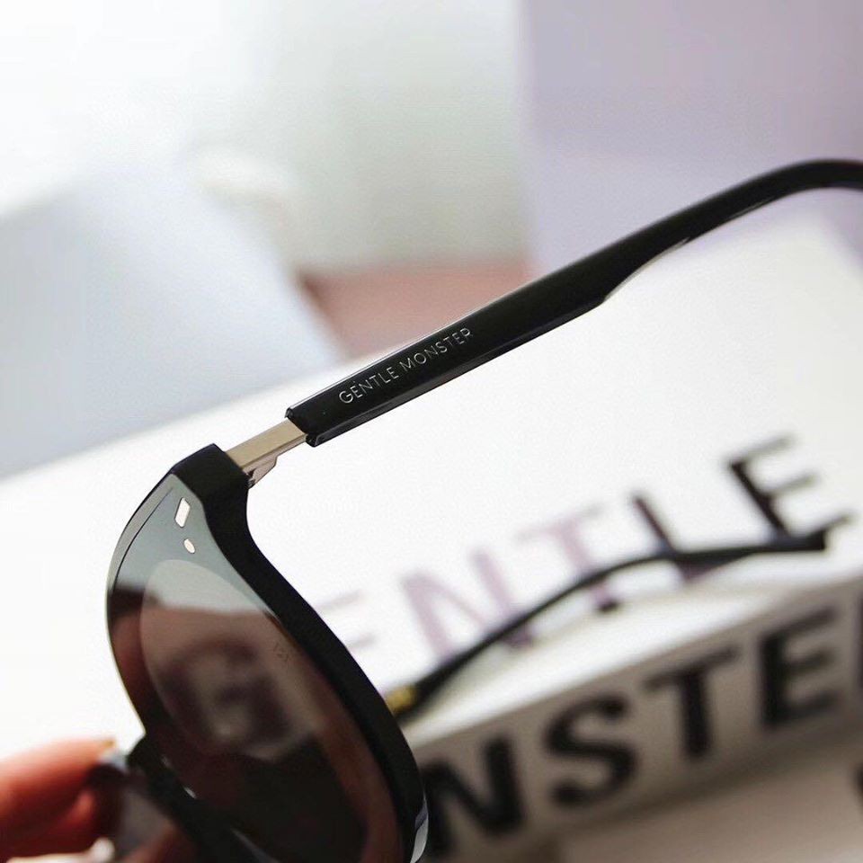 Kính Mát Đen Râm GM East Moon Hàng Chuẩn Siêu Cấp Nam Nữ Đều Đeo Được | BigBuy360 - bigbuy360.vn