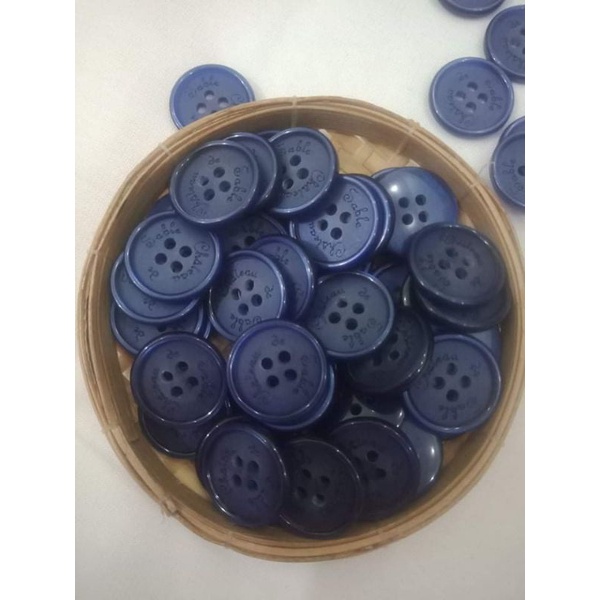 Cúc nhựa. Gói 20_50_100 cúc. Cỡ size từ 1.4cm đến 1.5cm