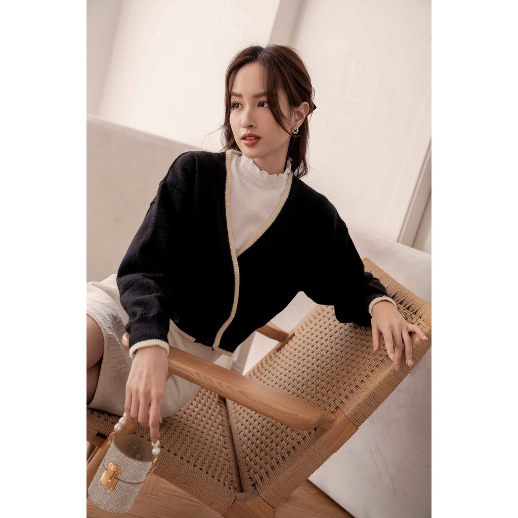 Cardigan cổ V chéo 2 khuy cài phối viền TIINSTORE G21133