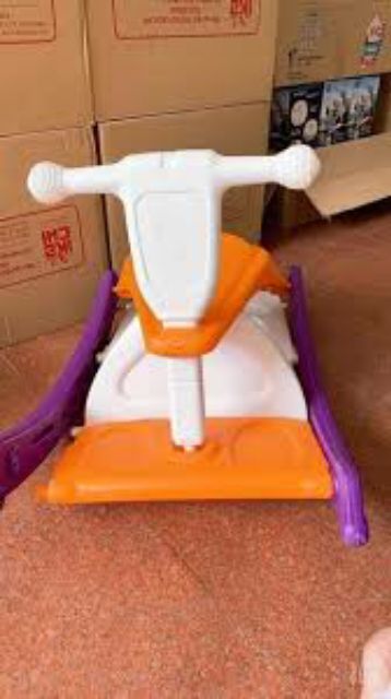 GHẾ ĂN DẬM KẾT HỢP BẬP BÊNH CHO BÉ THỎA THÍCH VUI CHƠI