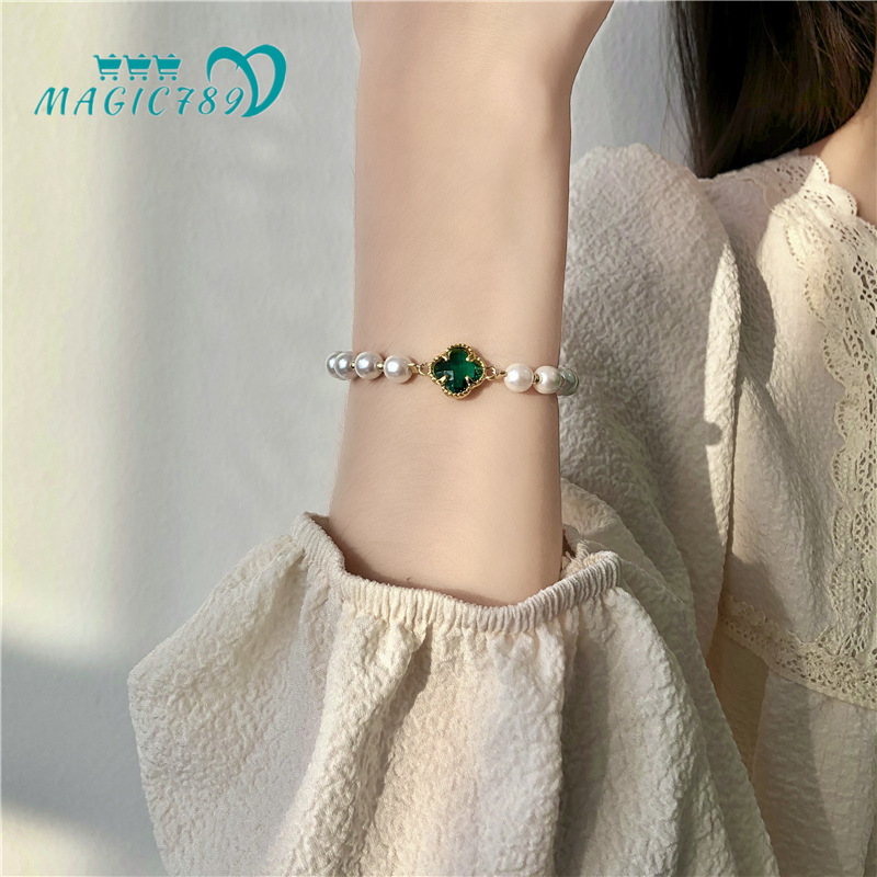 Vòng tay hợp kim đính ngọc trai nhân tạo ma thuật