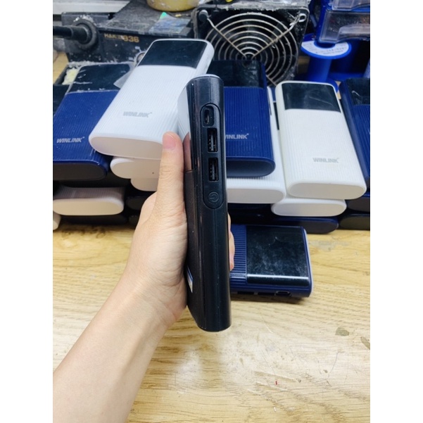 - Pin 18650 +mạch+ box