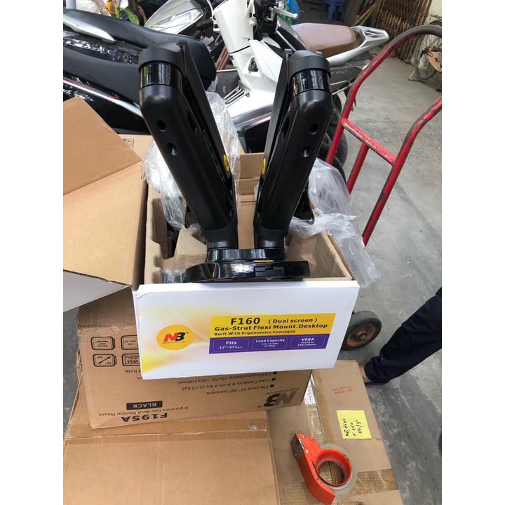 Giá treo màn hình - Giá treo hai màn hình NB F160 17 - 27 inch .