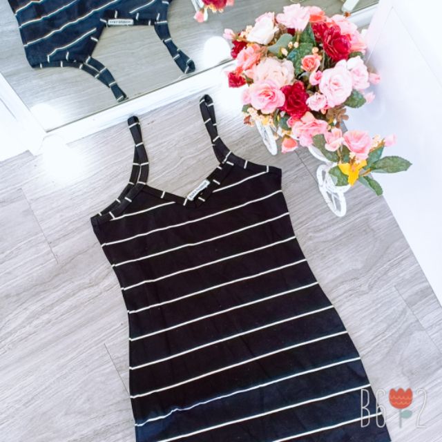 Váy Body 2 Dây Xẻ Tà - Đầm Body Hai Dây Kẻ Ngang - Đầm Nữ Đẹp LH37 | BigBuy360 - bigbuy360.vn