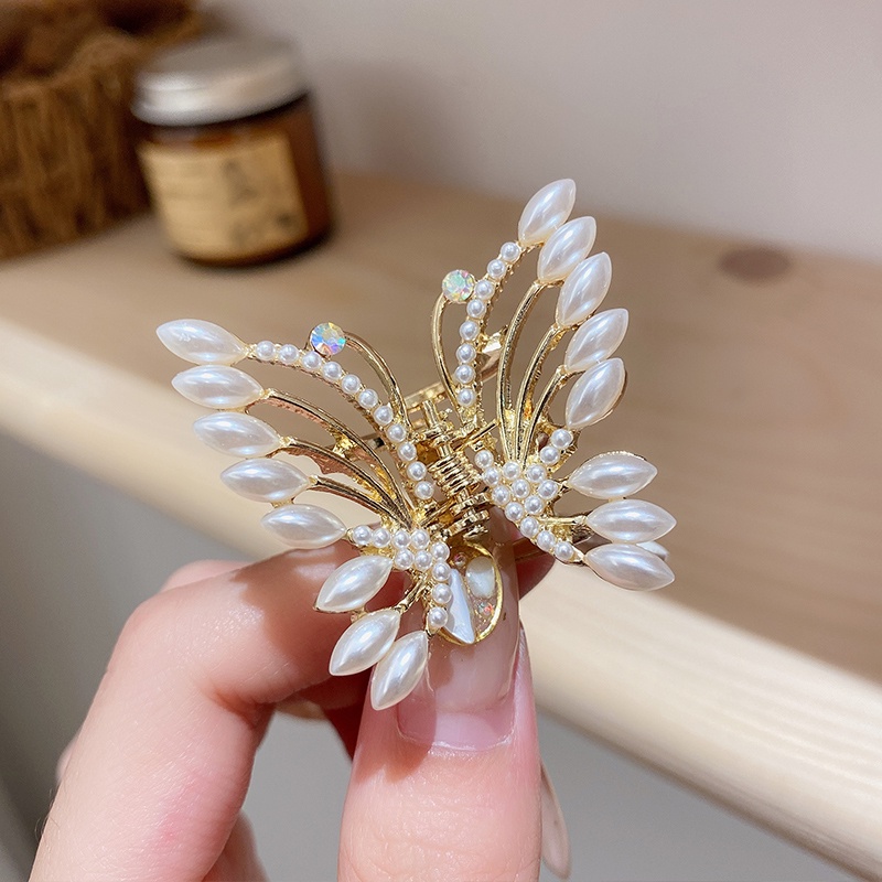 Kẹp tóc hình bướm đính ngọc trai giả thiết kế thanh lịch cho nữ