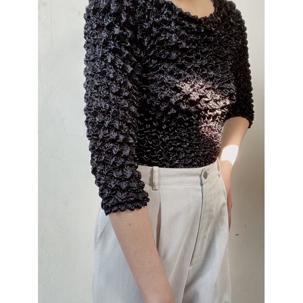 Popcorn shirt/Áo popcorn đen tay lửng