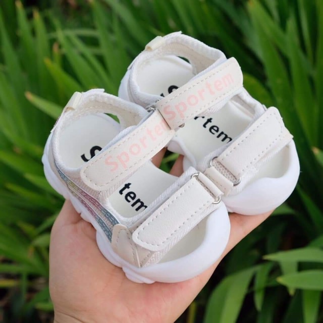 Sandal tập đi cho bé - Dép sandal quai ngang phối nhũ xinh xắn đế gấu chống trơn trượt cho bé trai bé gái mới nhất M6606
