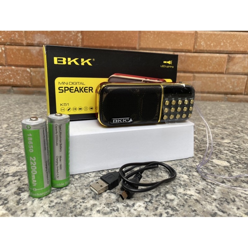 ĐÀI FM BKK K-51 ĐÈN LED ĐỌC ÚB, THẺ NHỚ