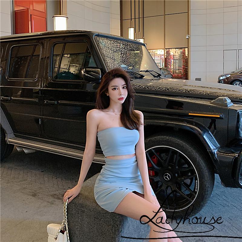 Bộ Áo Croptop Không Tay Màu Trơn Kèm Chân Váy Lưng Cao Dành Cho Nữ