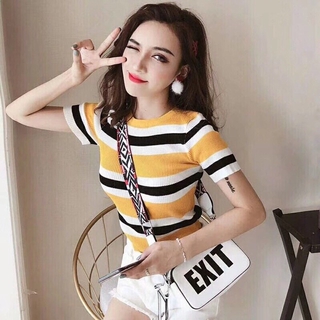 Áo len kẻ cộc tay