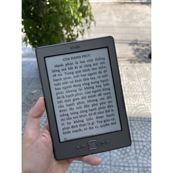 Máy đọc sách Kindle giá sinh viên
