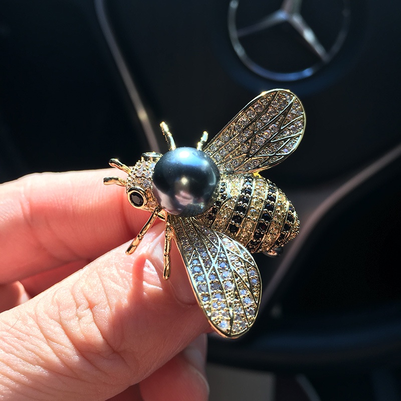 Huy Hiệu Cài Áo Hình Chú Ong Nhỏ Dễ Thương