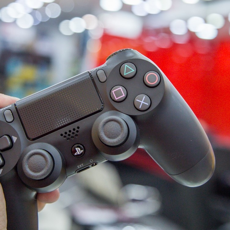 PS4 Sony DUALSHOCK 215A đồ chơi máy chơi game cầm tay online gaming chơi game giá rẻ điện tử cao cấp hiện đại mã A731