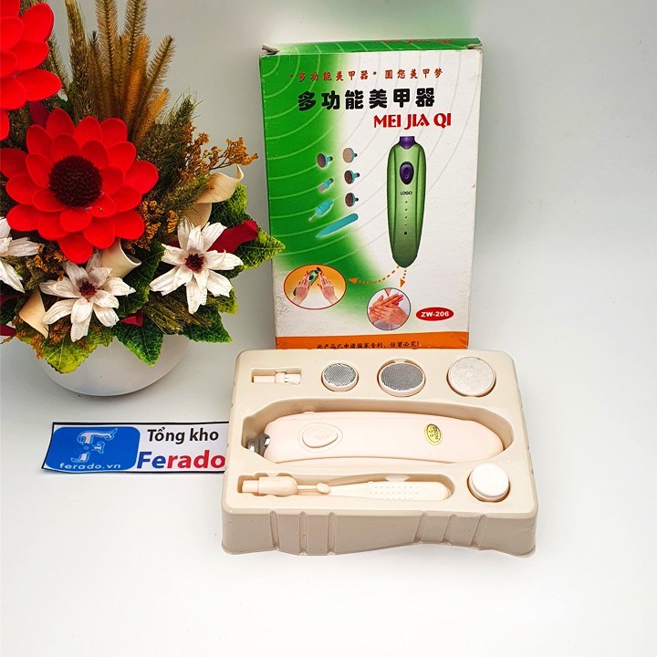 Máy mài móng cầm tay xài pin tiện lợi