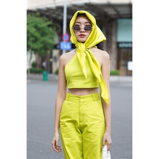 IVORI - Áo thun cổ yếm