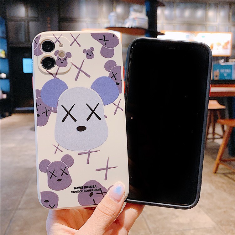 Ốp lưng BVC cạnh vuông giả 14 kaws 5 6 5s/6/6plus/6s/6splus/7/7plus/8/8plus/x/xr/xs/11/12/pro/promax/13/14Promax