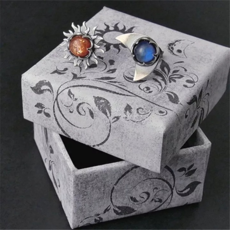 Bông Tai Hình Mặt Trời Và Mặt Trăng Thời Trang Vintage