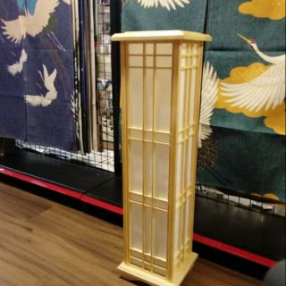 Trụ đèn Nhật trang trí không gian Nhật Bản