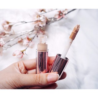 Kem che khuyết điểm REvolution Conceal & Define