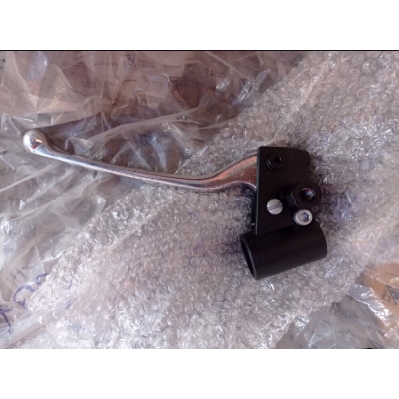 Củ tay phanh trái piaggio vespa ,lyberty ,ply - chân gương trái vespa lx