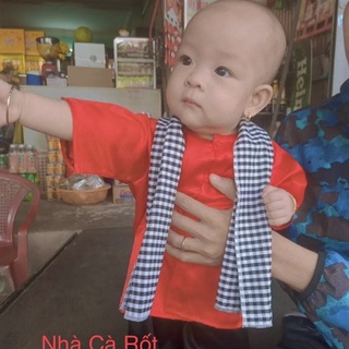 Set bà ba đỏ lụa hàng may thiết kế cho bé