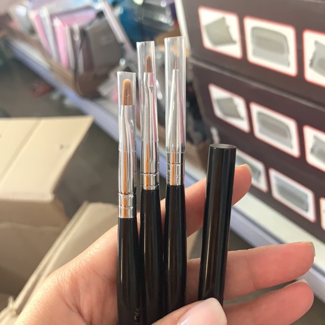 Cọ vẽ nail - cọ bản, cọ nét