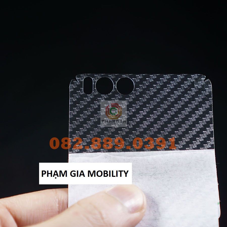 Miếng dán mặt lưng skin carbon Xiaomi Mi 6