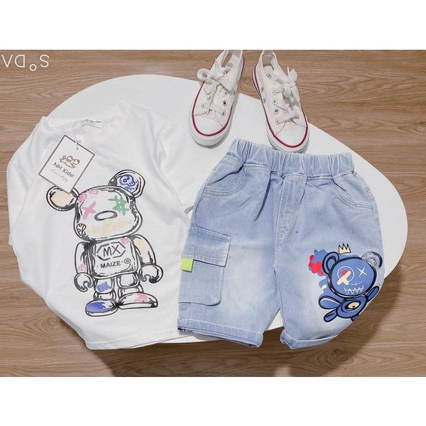 Set jean gấu Bearbrick màu trắng cho bé trai