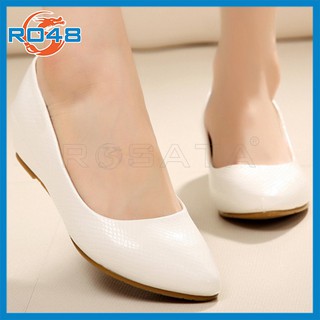 Giày búp bê nữ rosata đế cao 2cm hai màu đen trắng ro48