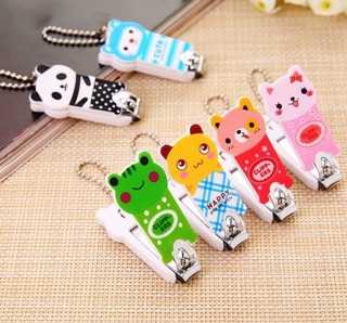 Bấm móng tay siêu yêu cho bé